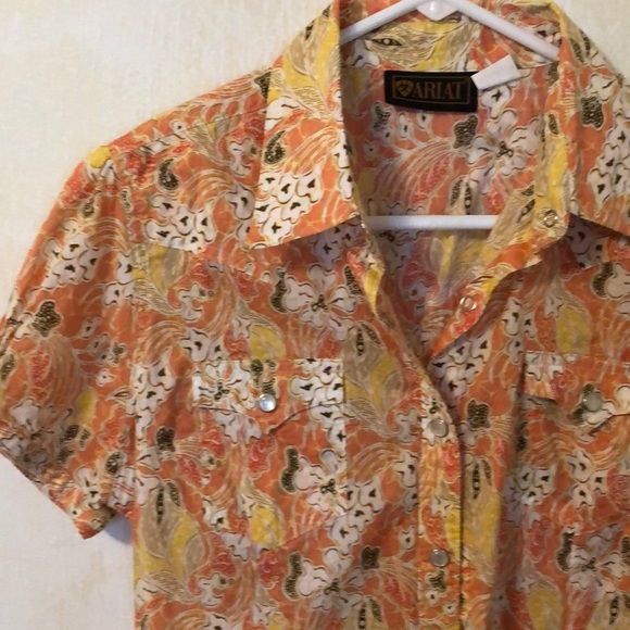 Five Retro, cowgirl, summer snap shirts. - Picture 6 of 7